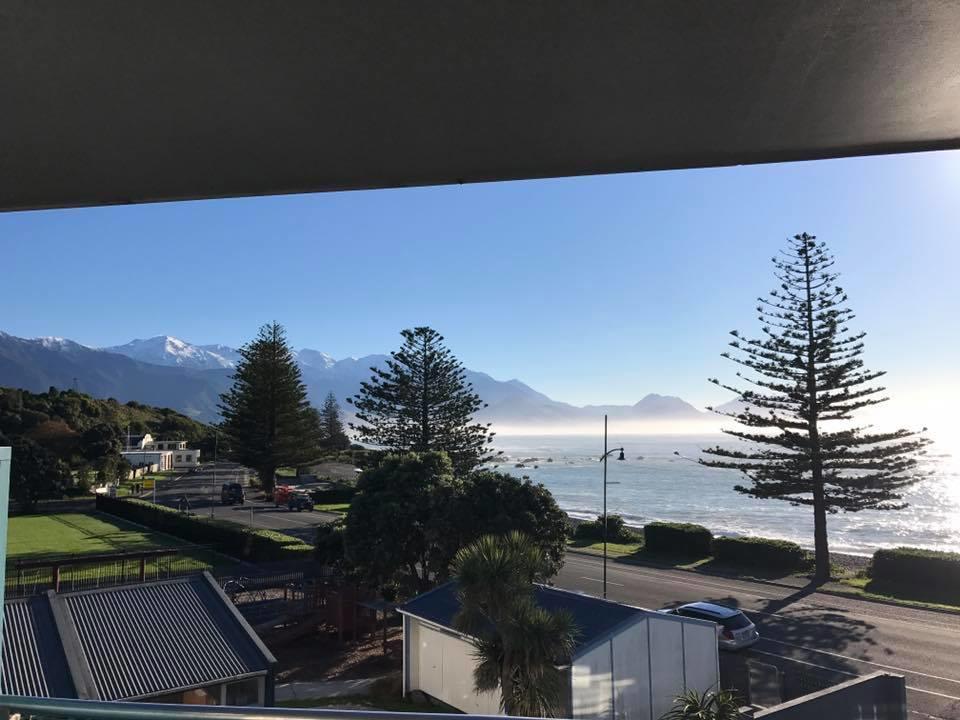 Waves Apartments Kaikoura Extérieur photo